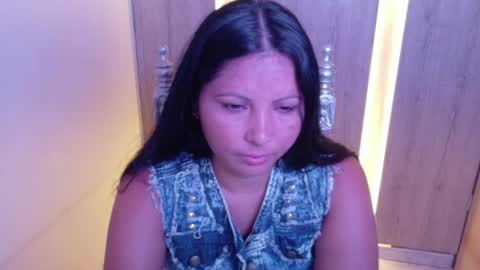 Snapshot of anais_xx0 chatting on July 2026 12:41:01 PM Anais online show from July 2026 12:41:01 PM