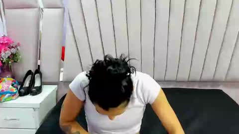 AbbyAndAntonela online show from February 2025 02:47:02 AM