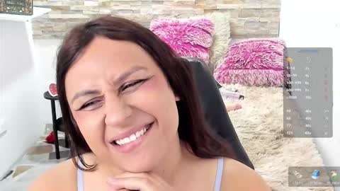 Snapshot of analia_01 chatting on February 2026 11:48:02 AM Analia online show from February 2026 11:48:02 AM