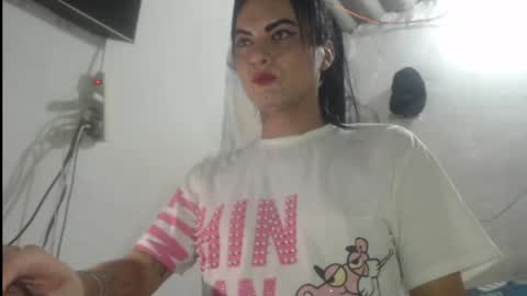 Snapshot of analia_smith chatting on April 2026 08:09:02 PM Analia smith online show from April 2026 08:09:02 PM