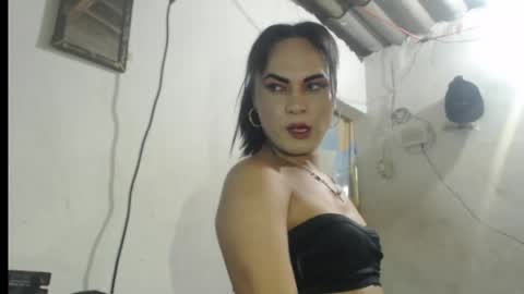 Snapshot of analia_smith chatting on May 2026 02:05:01 PM Analia smith online show from May 2026 02:05:01 PM