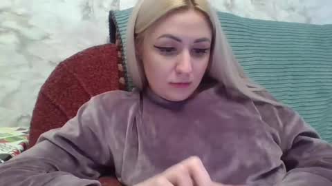 analqueen2024 online show from January 2025 01:32:01 PM