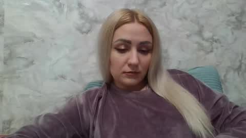 analqueen2024 online show from October 2025 02:45:02 AM