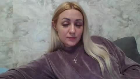 analqueen2024 online show from October 2025 02:03:02 AM