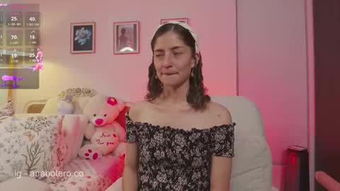 Snapshot of anam8 chatting on October 2025 12:42:01 AM Ana Mara Botero online show from October 2025 12:42:01 AM