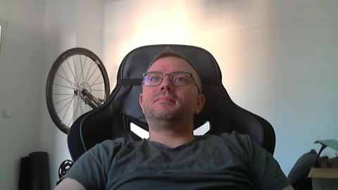 Snapshot of anarchox chatting on February 2026 07:19:01 AM Andi online show from February 2026 07:19:01 AM