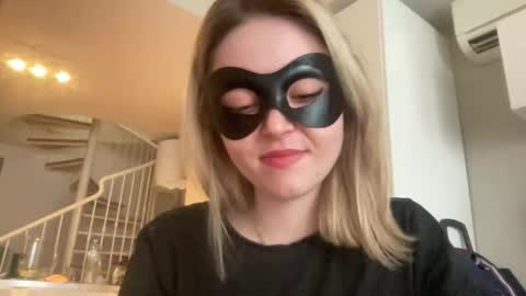 anarosa22 online show from March 2026 05:02:01 PM