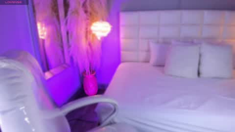 Anasha online show from May 2026 04:41:02 AM