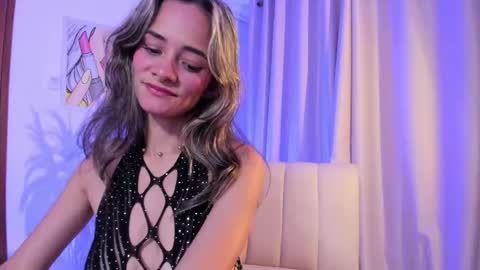 Ana online show from November 2025 07:36:02 PM