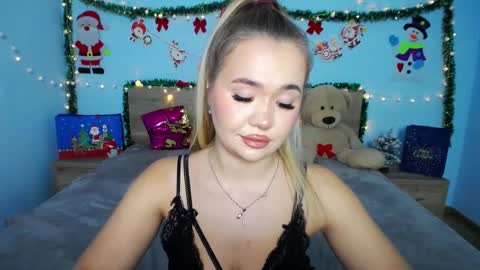 anastacyyellig online show from December 2024 02:30:02 AM