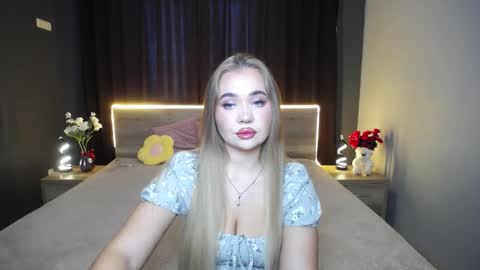 anastacyyellig online show from September 2025 08:03:02 AM
