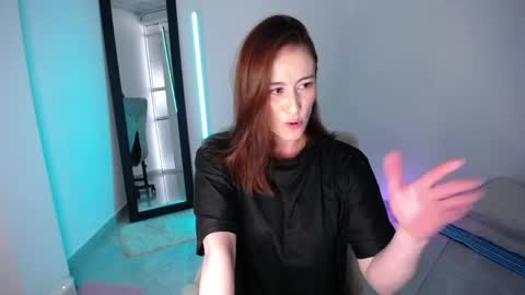 Snapshot of anastasia_doll8 chatting on April 2026 09:42:02 PM anastasia_doll8 online show from April 2026 09:42:02 PM