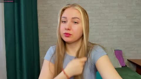 anna online show from May 2026 04:07:02 AM