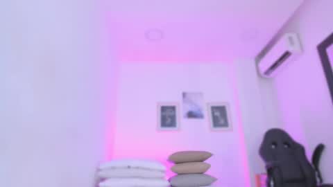 Snapshot of anastasia_lauren chatting on October 2025 07:38:01 PM Ana online show from October 2025 07:38:01 PM