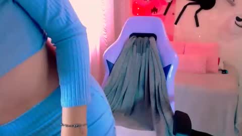 Snapshot of anaughty_kitten chatting on October 2025 03:24:01 PM Tatiana I was Latingoddess69 online show from October 2025 03:24:01 PM