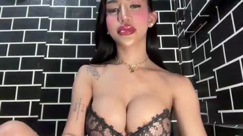 anawalters online show from November 2025 03:56:02 PM