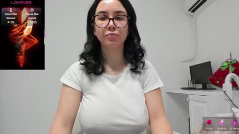 Andreea online show from January 2026 06:07:01 AM