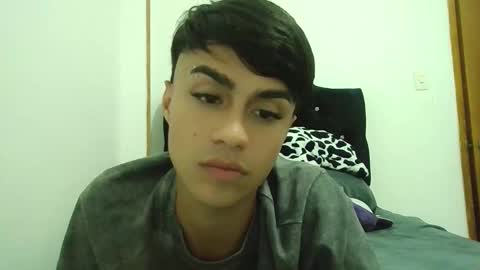 Dani 3  online show from March 2025 01:32:02 AM