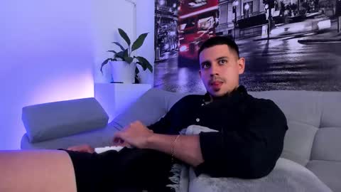 Snapshot of ander_perez chatting on March 2026 03:17:01 PM ANDER online show from March 2026 03:17:01 PM