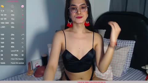 Snapshot of andie_puta_ts chatting on December 2024 08:40:01 AM TWITTER andie sugar online show from December 2024 08:40:01 AM