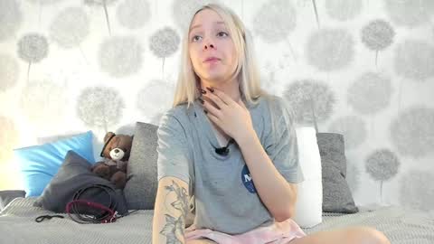 andneveragain online show from January 2025 12:14:01 PM