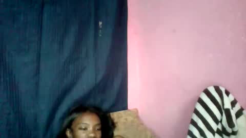 andohh237973 online show from October 2025 01:56:01 PM