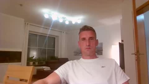 Name online show from September 2025 08:21:01 PM