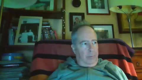 Snapshot of andre6045 chatting on March 2026 12:30:02 AM andre6045 online show from March 2026 12:30:02 AM