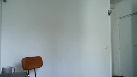 Andrew m12 online show from April 2026 08:30:02 AM