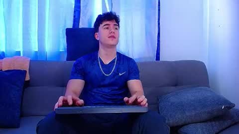 Snapshot of andre_parker chatting on February 2026 08:16:01 PM Andre Parker online show from February 2026 08:16:01 PM