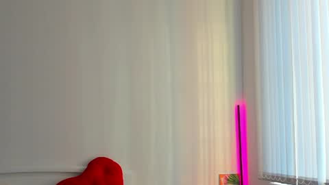 andrea__bass online show from April 2026 03:39:01 PM