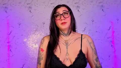 Andrea online show from August 2026 01:49:01 PM