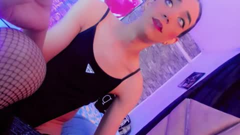 ANDREINA online show from May 2026 11:10:01 PM