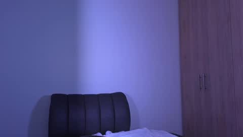    online show from January 2025 01:08:01 AM