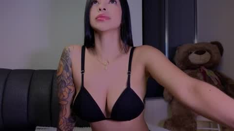    online show from May 2026 03:35:02 AM