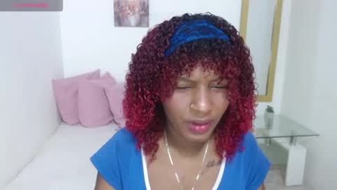 andrea_velary online show from May 2026 07:42:02 PM