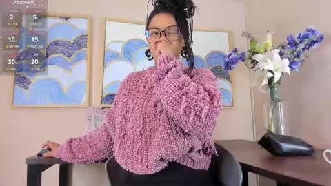 Andrea Zoelins online show from November 2025 11:10:02 AM