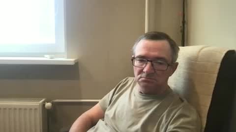 andreass60 online show from November 2025 07:54:01 AM