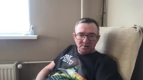 Snapshot of andreass60 chatting on March 2026 07:13:02 AM andreass60 online show from March 2026 07:13:02 AM