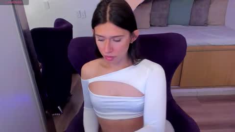 Andre Castaneda online show from October 2025 07:03:01 PM