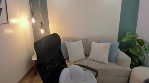 Andre Castaneda online show from March 2026 07:24:02 PM