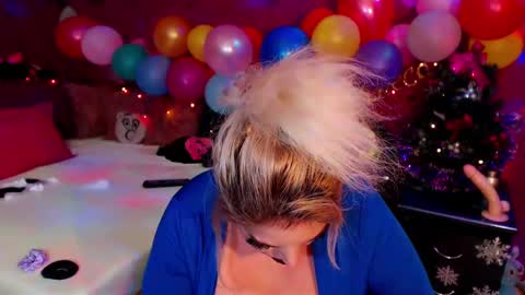 andreeajj online show from December 2024 01:32:02 AM