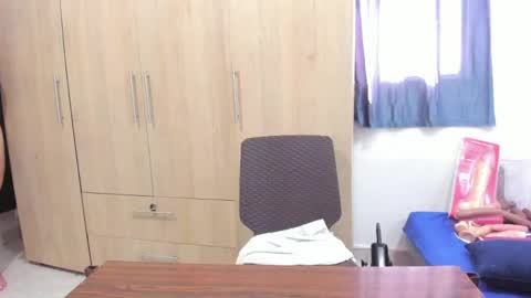 Snapshot of andreitatruji chatting on May 2026 07:43:01 PM yudith online show from May 2026 07:43:01 PM