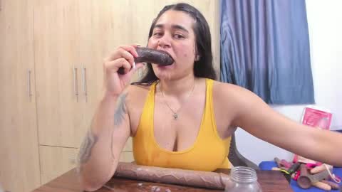 Snapshot of andreitatruji chatting on May 2026 10:30:01 PM yudith online show from May 2026 10:30:01 PM