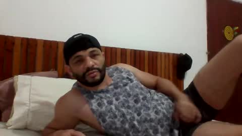 andreloko123 online show from December 2024 01:32:02 AM