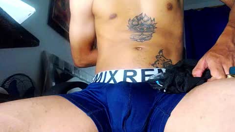 Andrs   o online show from November 2025 12:32:01 AM