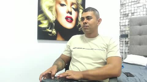 andres_jacksonn online show from May 2026 11:59:02 AM