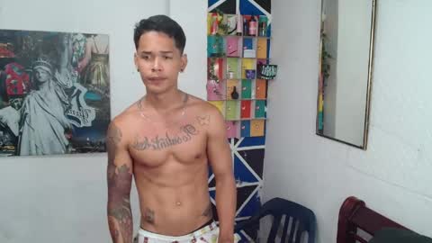 andres_santos777 online show from May 2026 05:40:02 PM
