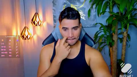 Andres online show from October 2025 09:36:01 PM