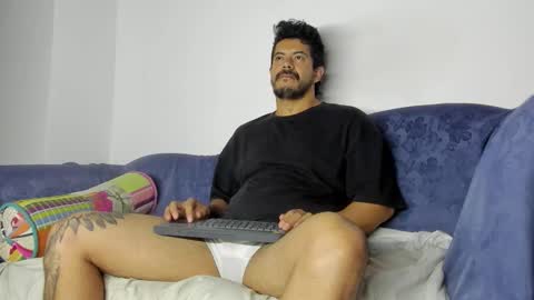 Snapshot of andressmith__ chatting on February 2026 07:51:02 AM Andres online show from February 2026 07:51:02 AM